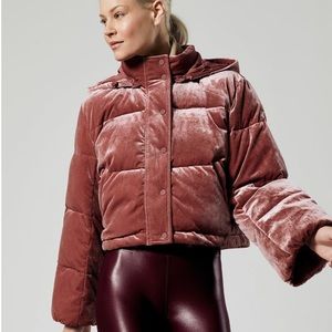 Alo Yoga pink velvet puffer. Never worn